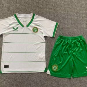 23-24 Ireland Away Kids Kit