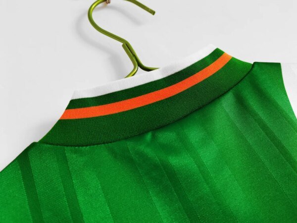 1992-94 Ireland Home Retro Jersey - Image 5