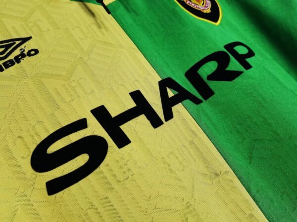 1992-94 Manchester United Third Long Sleeve Retro Jersey - Image 3