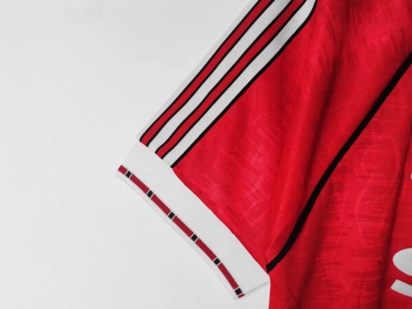 1991-92 Manchester United Home Retro Jersey - Image 5