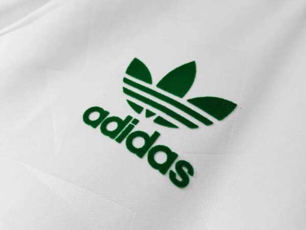 1990-92 Ireland Away Retro Jersey - Image 3