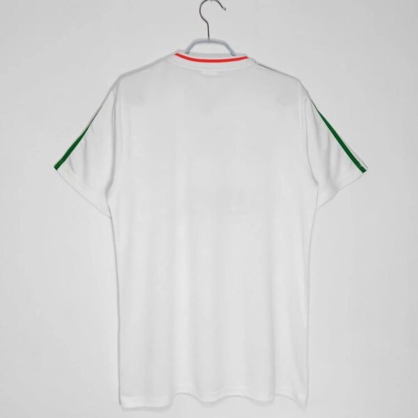 1990-92 Ireland Away Retro Jersey - Image 6