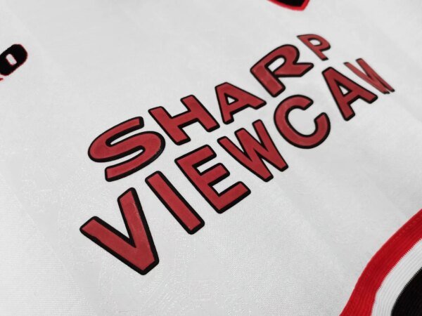 1998-99 Manchester United Away Retro Jersey - Image 6