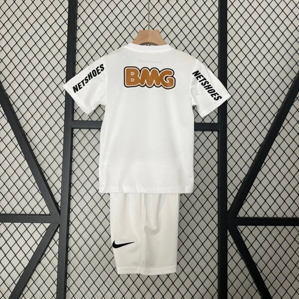 Retro 11-12 Santos Home Kids Kit - Image 5