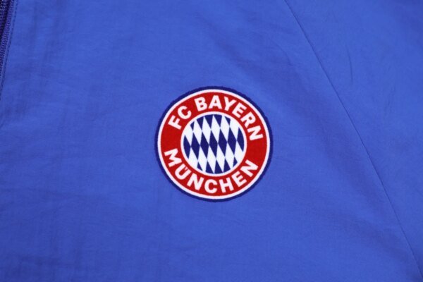 24-25 Bayern Munich Retro Windbreaker Suit - Image 5