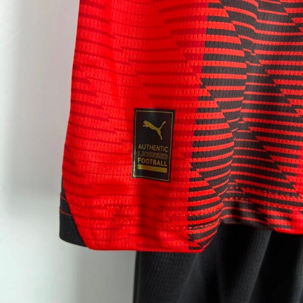 23-24 AC Milan Home Kids Kit - Image 5
