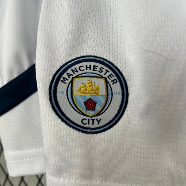24-25 Manchester City Home Kid Kit - Image 4