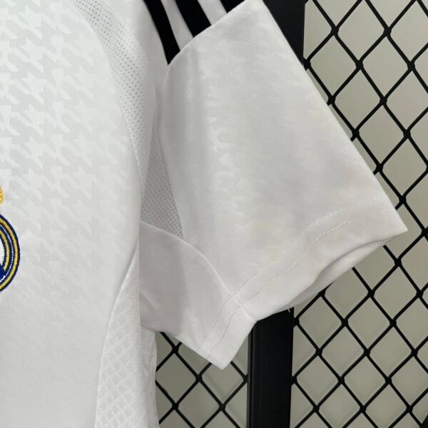 24-25 Real Madrid Home Woman Jersey - Image 3