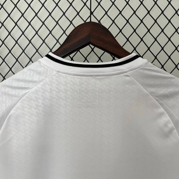24-25 Real Madrid Home Woman Jersey - Image 9