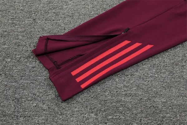 24-25 Bayern Munich Red Training Suit - Image 11