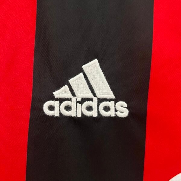 01-02  AC Milan Home Retro Fans Jersey - Image 2