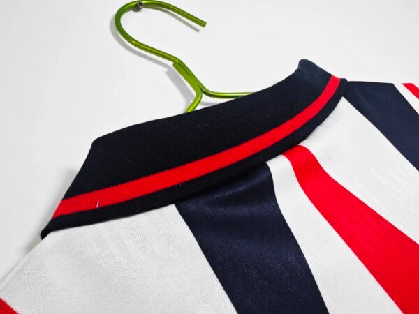 1990 England Home Retro Jersey - Image 4