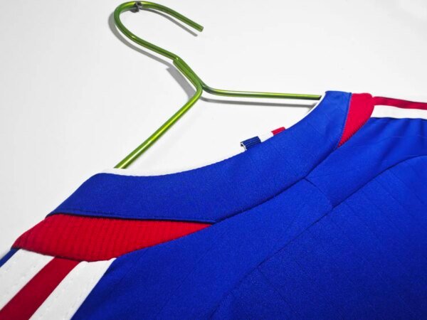 2006 France Home Retro Jersey - Image 8