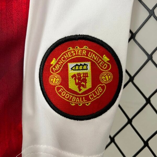 96-97 Manchester United Home Kids Kit - Image 3