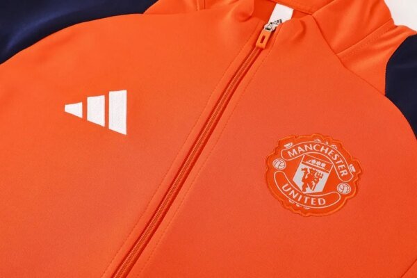 24-25 Manchester United Jacket Tracksuit - Image 2