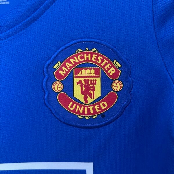 Retro 08-09 Manchester United Third Kids Kit - Image 2
