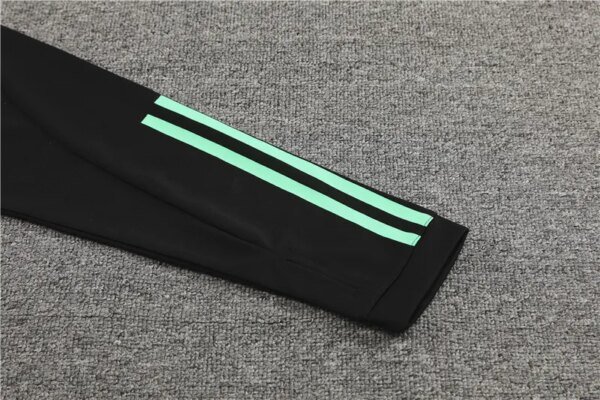 23-24 Real Madrid Green Training Suit - Image 4