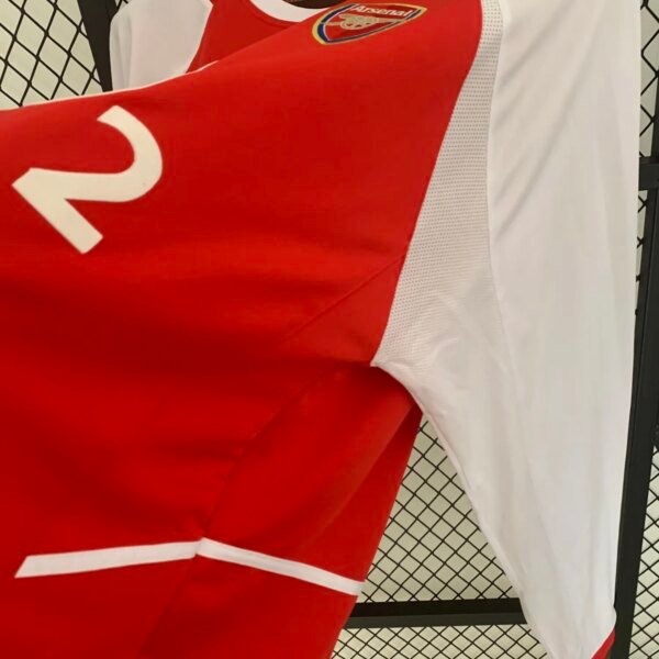 2002-04 Arsenal Home Long Sleeve Retro Jersey - Image 3