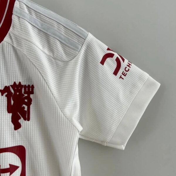 23-24 Manchester United Third Kids Kit - Image 2