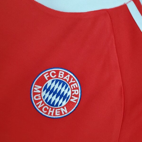 00-01 Bayern Munich Home Retro Jersey - Image 2