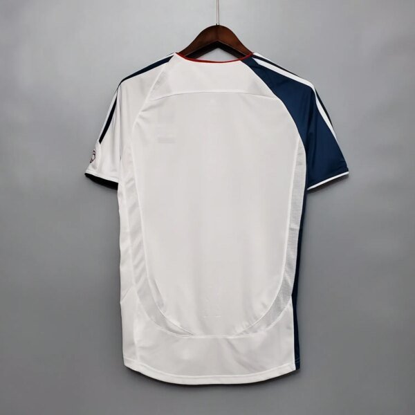 06-07 Liverpool Away Retro Jersey - Image 2