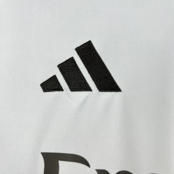 Real Madrid Home Long Sleeve Kit 25-26 - Image 5